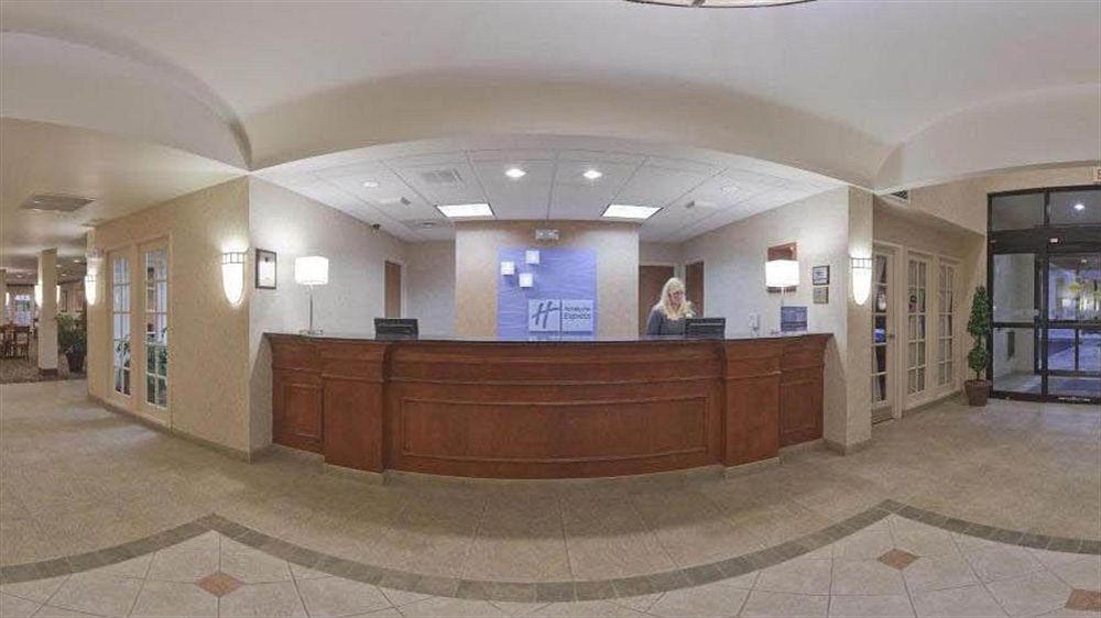 Holiday Inn Express Milwaukee N- Brown Deer/Mequon Eksteriør bilde